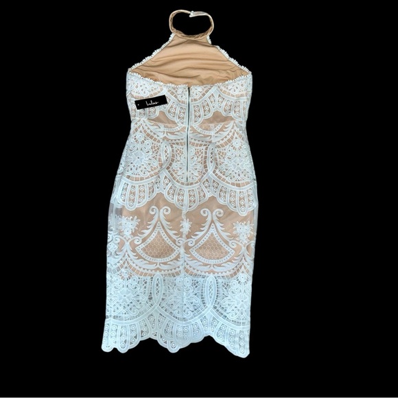 Lulu's White Sheath Halter Dress NWT size medium - Picture 3 of 11
